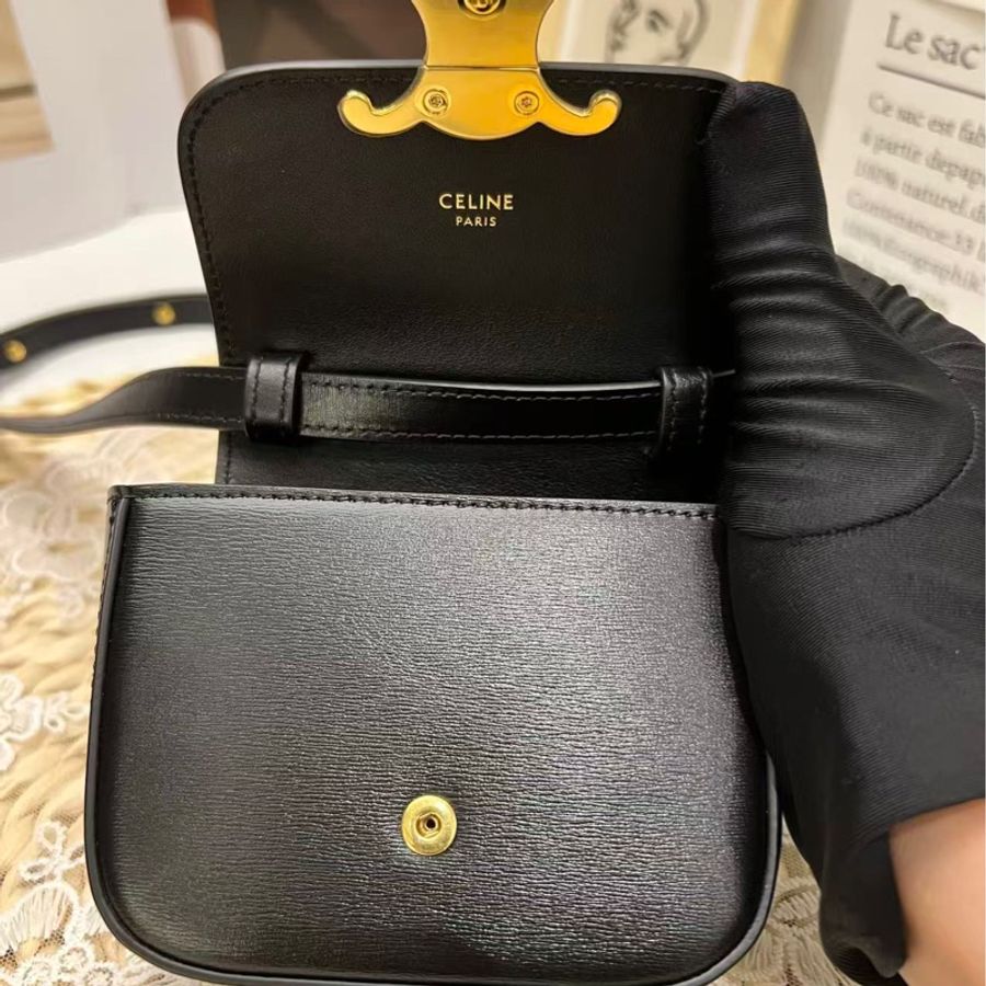 Celine Triomphe mini 牛皮手袋(閒置未使用)-22