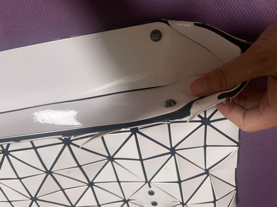 BAO BAO ISSEY MIYAKE 12x7 白色 幾何 長型 托特 拉鏈包-2
