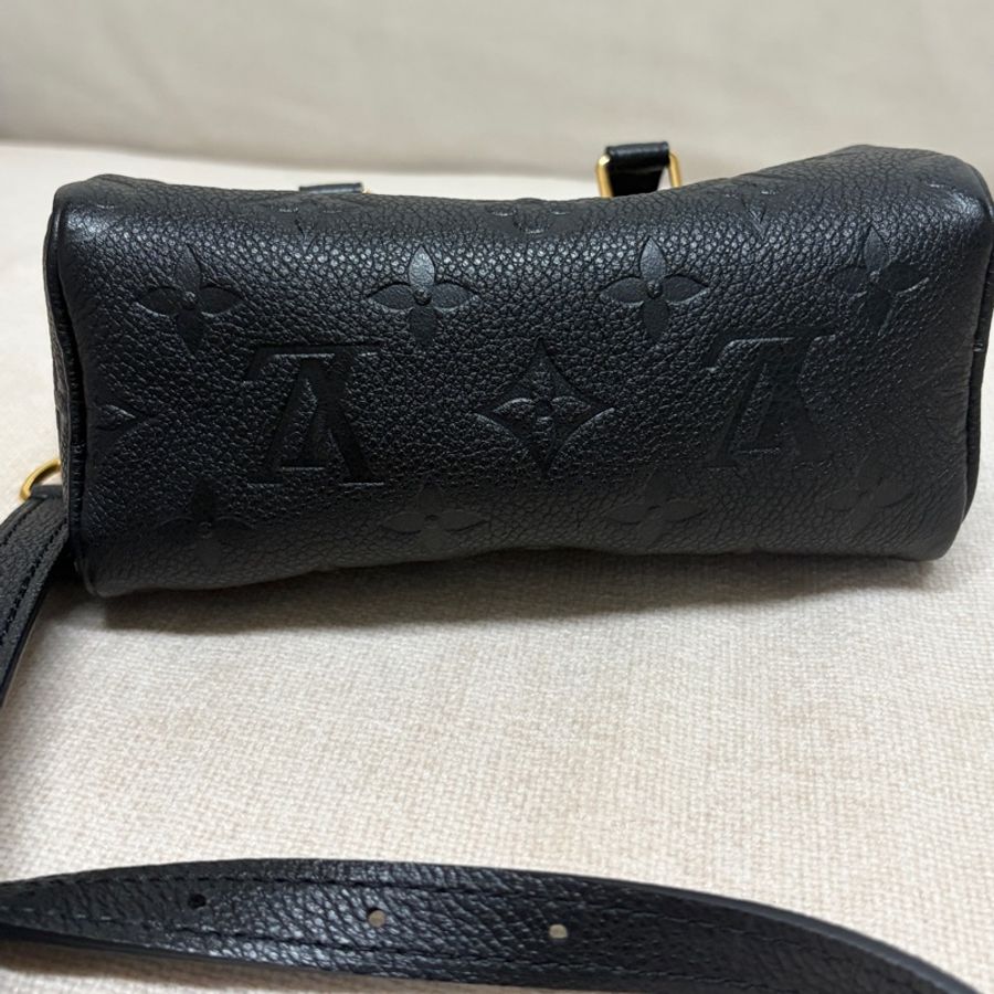 巴黎購入!LV Nano Speedy 黑色壓紋款-7