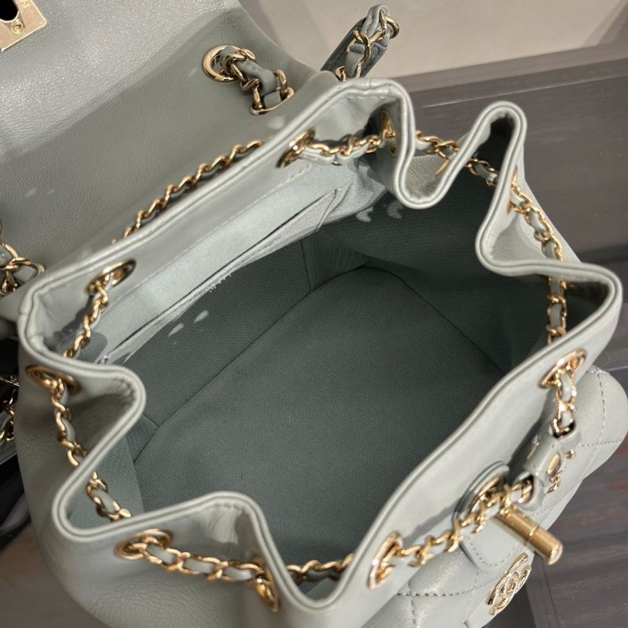 CHANEL Duma小牛皮後背包 - 小號淡綠金-7