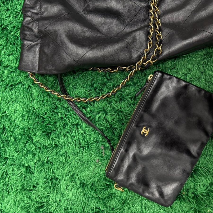 chanel 22 bag 黑金 大號-12