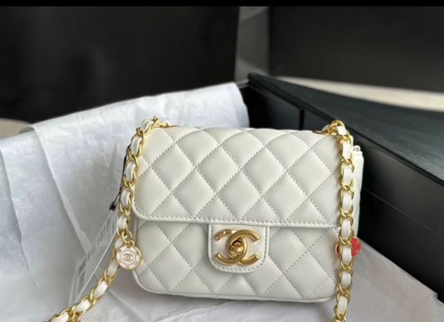 Chanel 籌碼口蓋包 白色-0