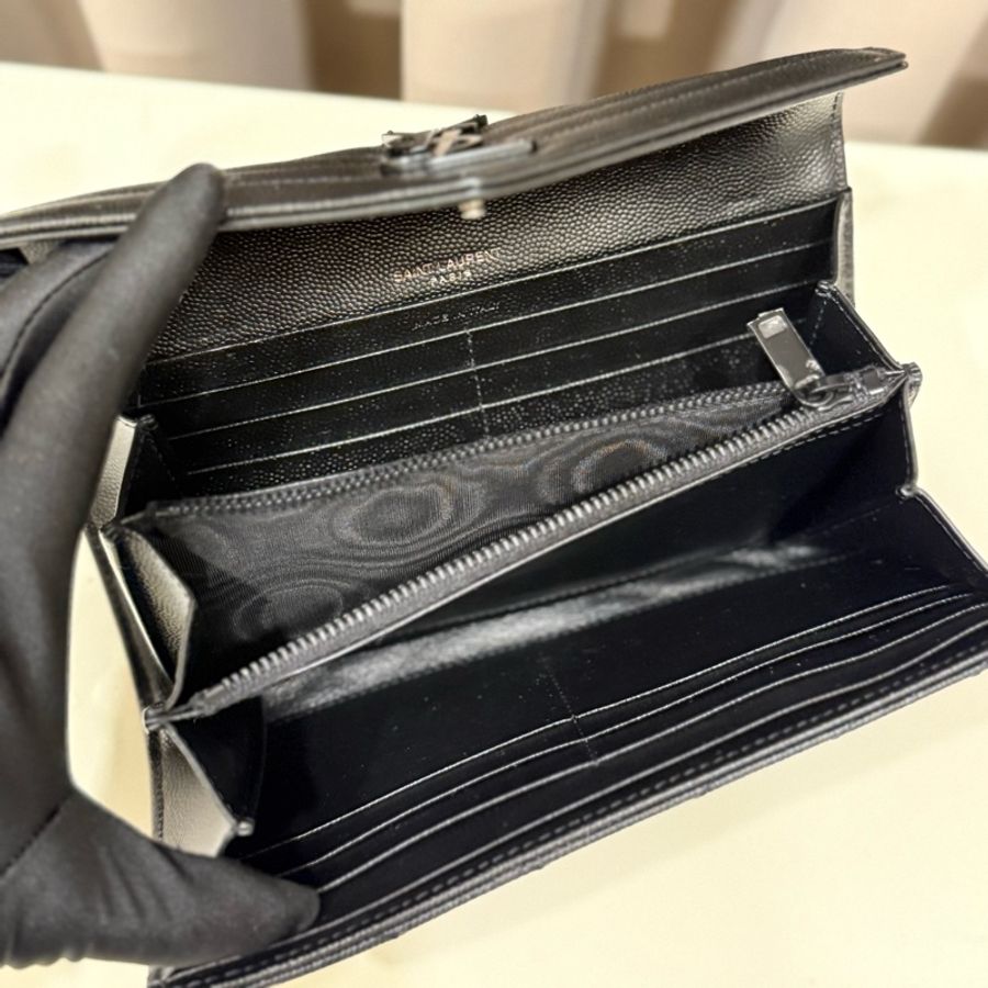 (極新甜價美包)SAINT LAURENT YSL聖羅蘭 黑色牛皮山形紋扣式長夾-6