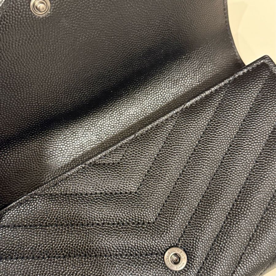 (極新甜價美包)SAINT LAURENT YSL聖羅蘭 黑色牛皮山形紋扣式長夾-7