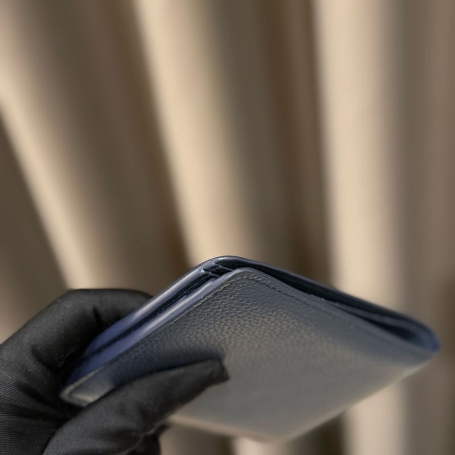 Louis vuitton 路易威登 Multiple系列立體LV標誌牛皮對折皮夾(藍色)-5