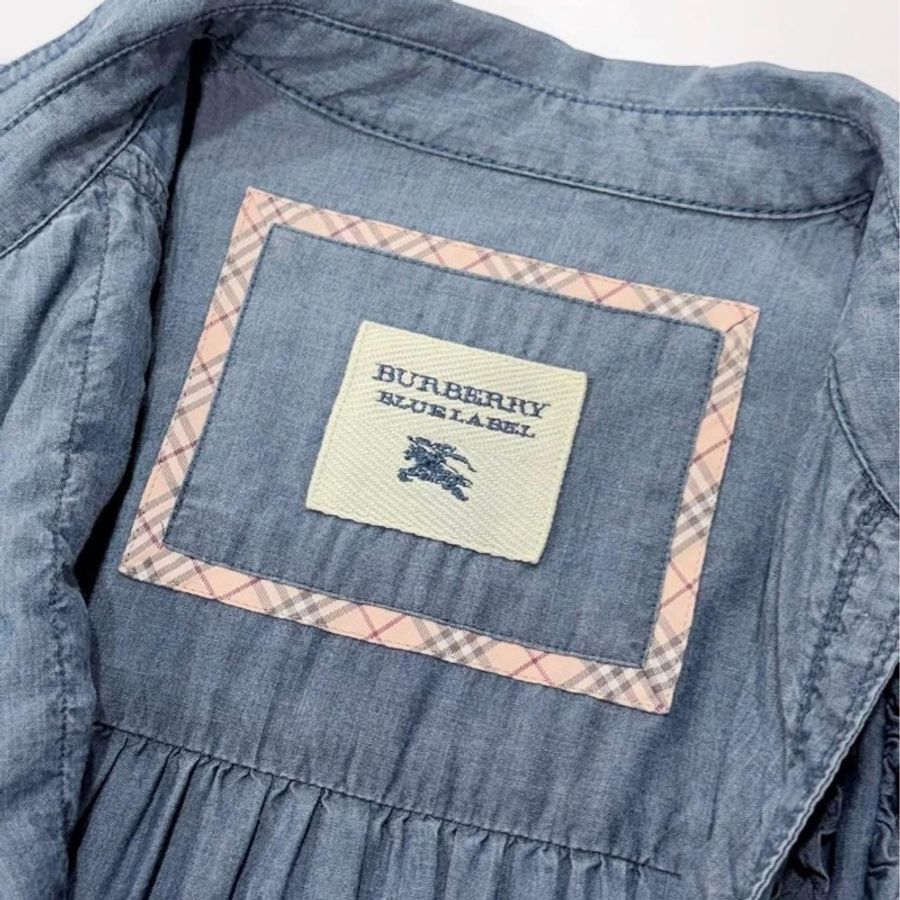 BURBERRY 藍標 荷葉滾邊天絲反折格紋袖長版上衣-3