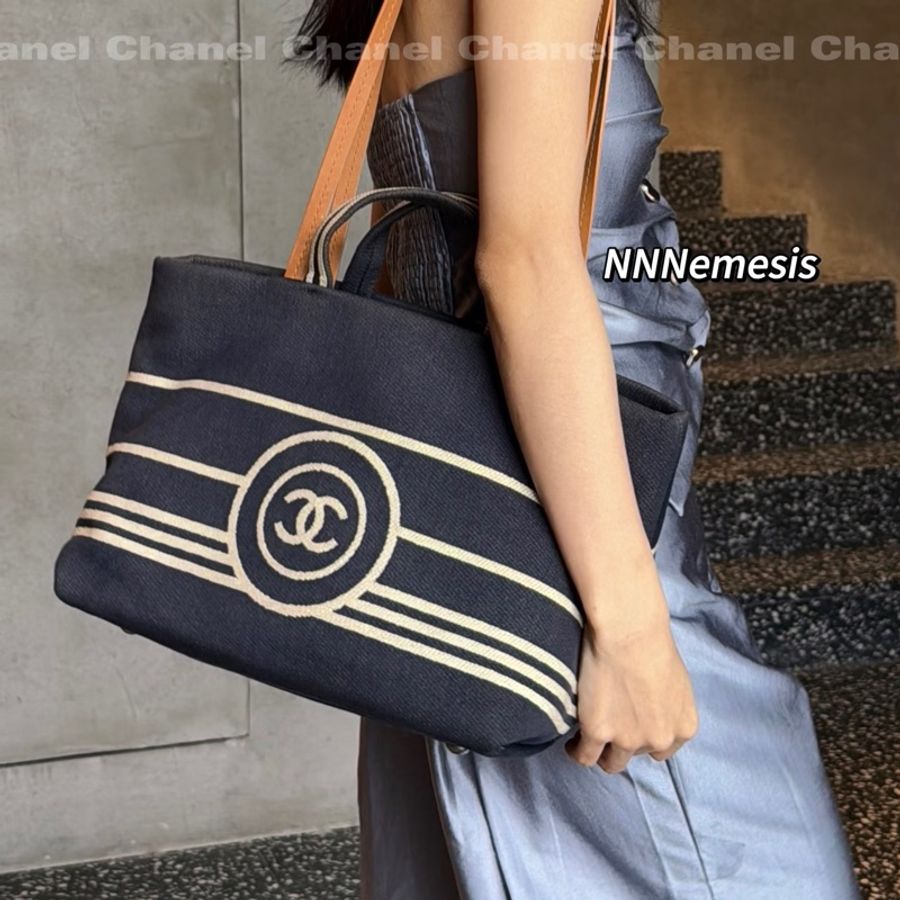 Chanel • 海軍藍條紋沙灘包 小號 附盒-3