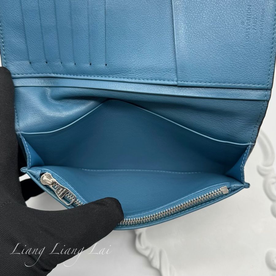 LOUIS VUITTON LV 荔枝紋牛皮藍綠色長夾-9