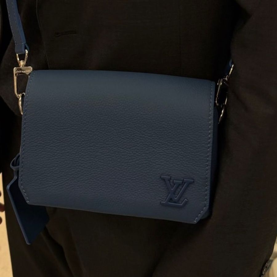 LV Fastline 小方盒包-4