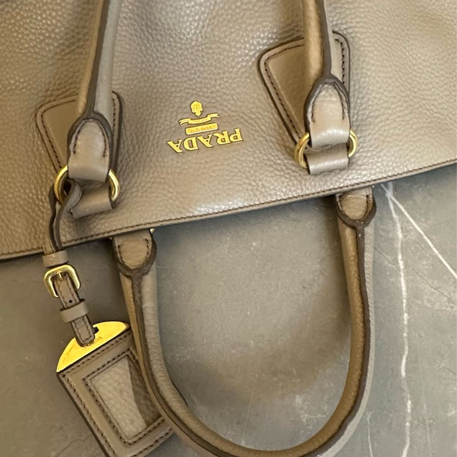 🩵MYMluxurybag🩵 Prada 36.5cm 皮袋 肩背袋 手提袋 斜背袋-19