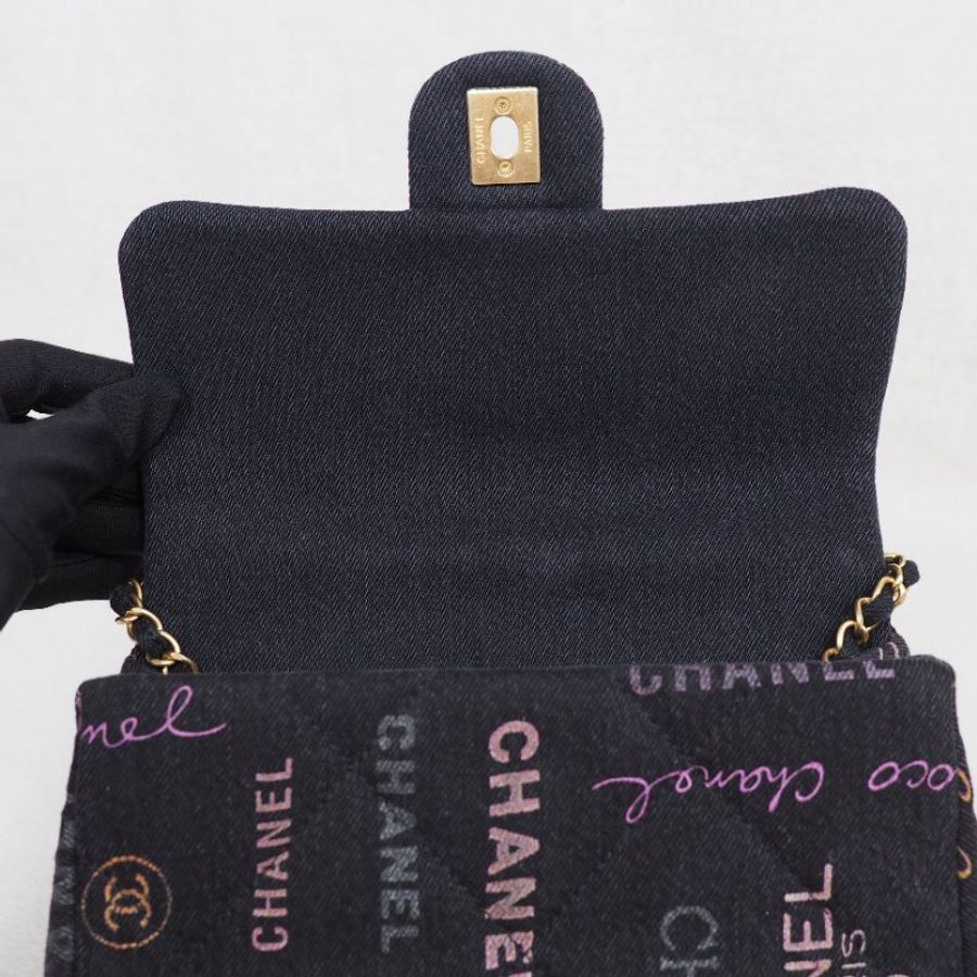 CHANEL 22P 牛仔黑色金扣 flap bag-9