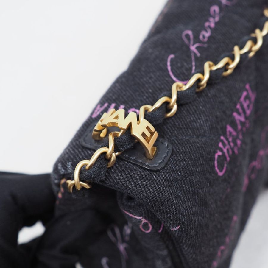 CHANEL 22P 牛仔黑色金扣 flap bag-16