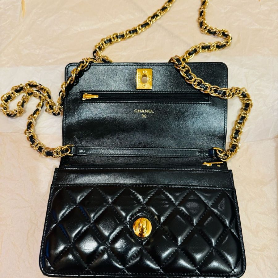 CHANEL WOC 經典黑金鏈條包|近全新|-3