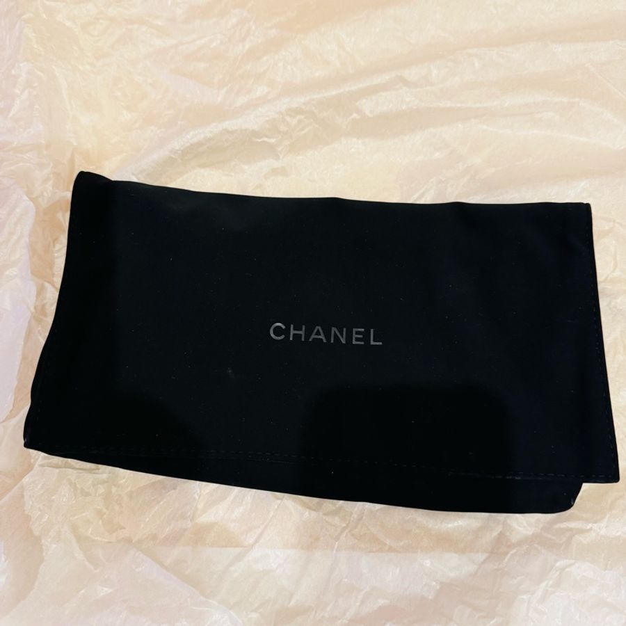 CHANEL WOC 經典黑金鏈條包|近全新|-13