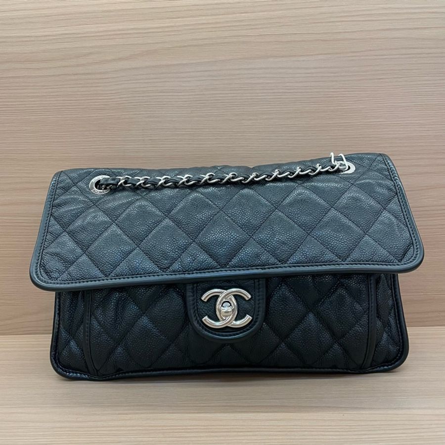 Chanel香奈兒 机场包黑色 荔枝皮 2013年 尺寸30*6*20 可單肩斜挎 無附件-0