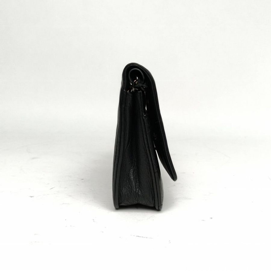 CHANEL LeboyWOC19黑色牛皮19開銀扣菱格紋肩背包-3