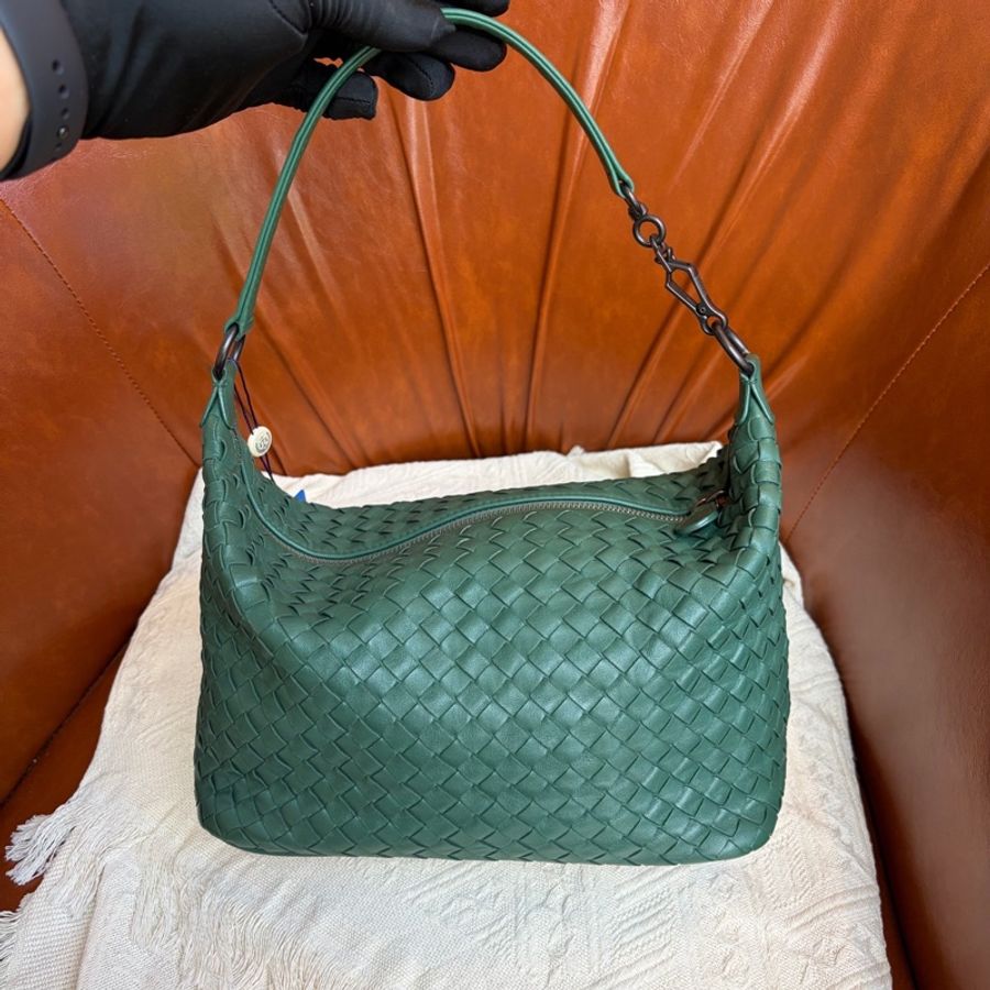 Bottega Veneta 葆蝶家 綠色飯盒 底長25cm🈚附件-0