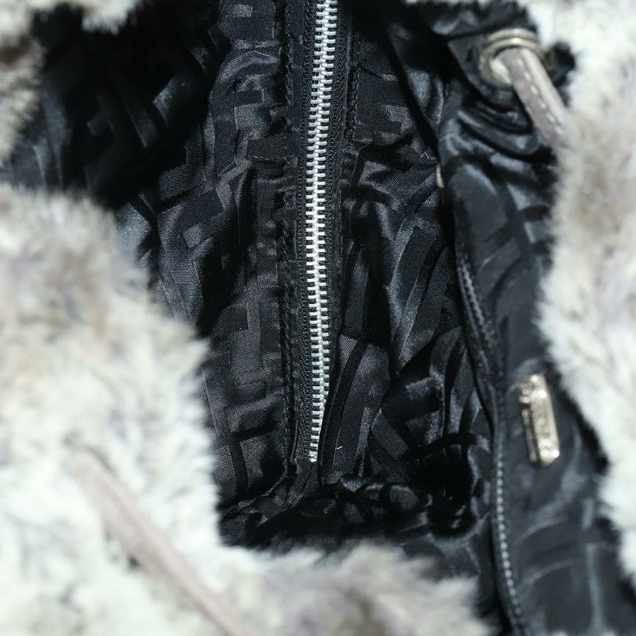 【日本直送】FENDI 皮草米色銀色雙肩包 Auth YKZ827A-23
