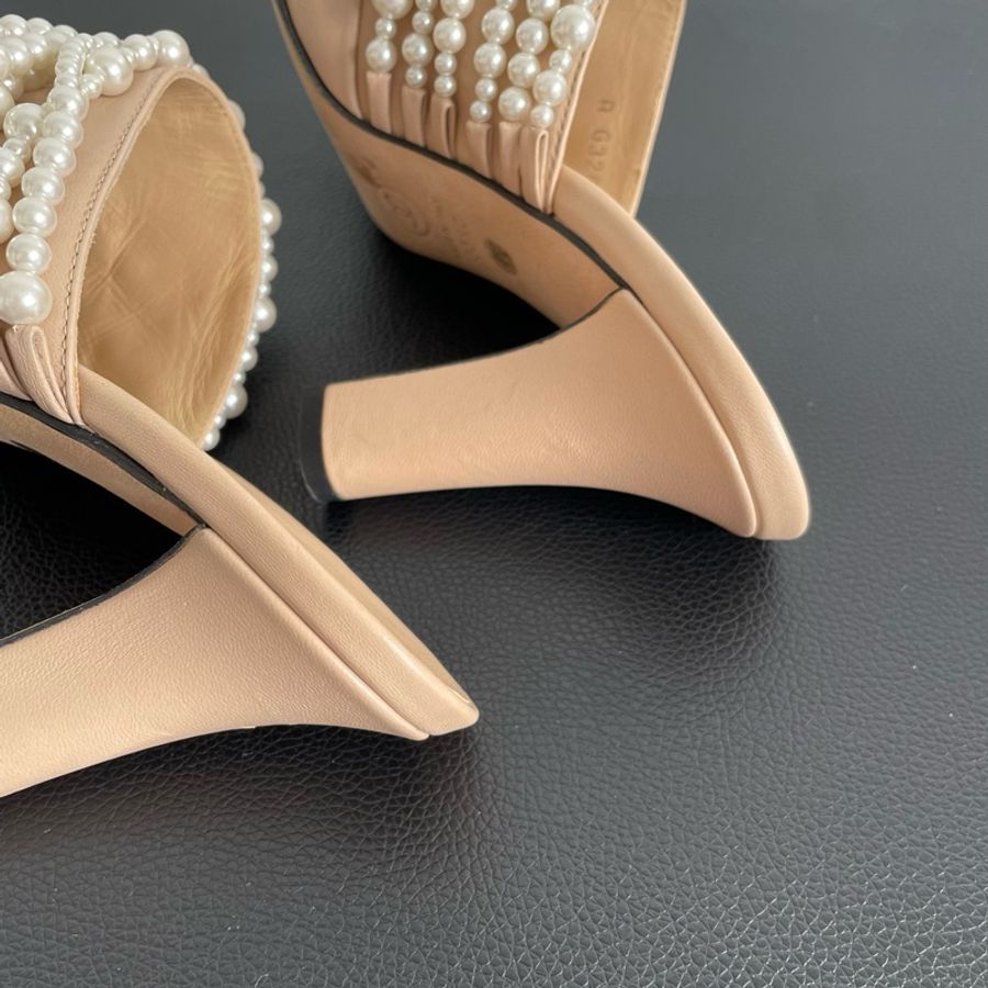 Chanel 香奈兒 珍珠奶茶色高跟鞋 尺寸:35.5碼 鞋跟:9cm-5