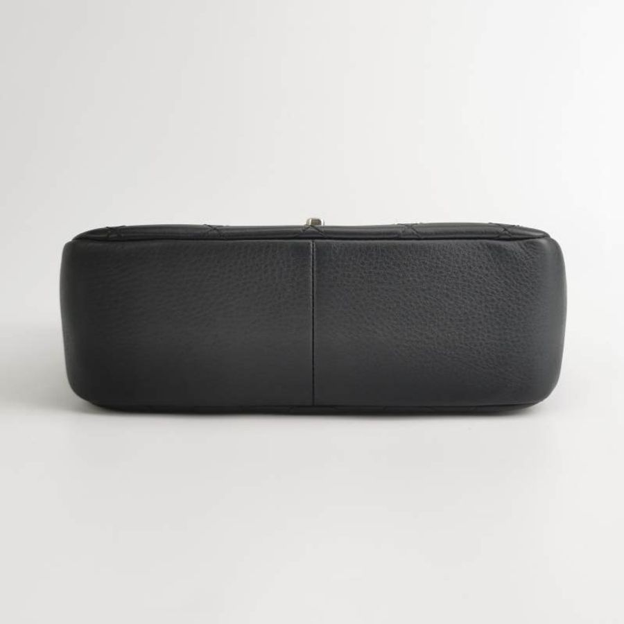 Chanel Flap Bag牛皮純色菱格絎縫雙C扣斜背包單肩包-5