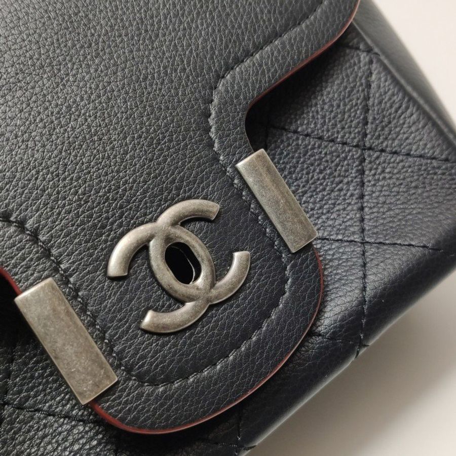 Chanel Flap Bag牛皮純色菱格絎縫雙C扣斜背包單肩包-12