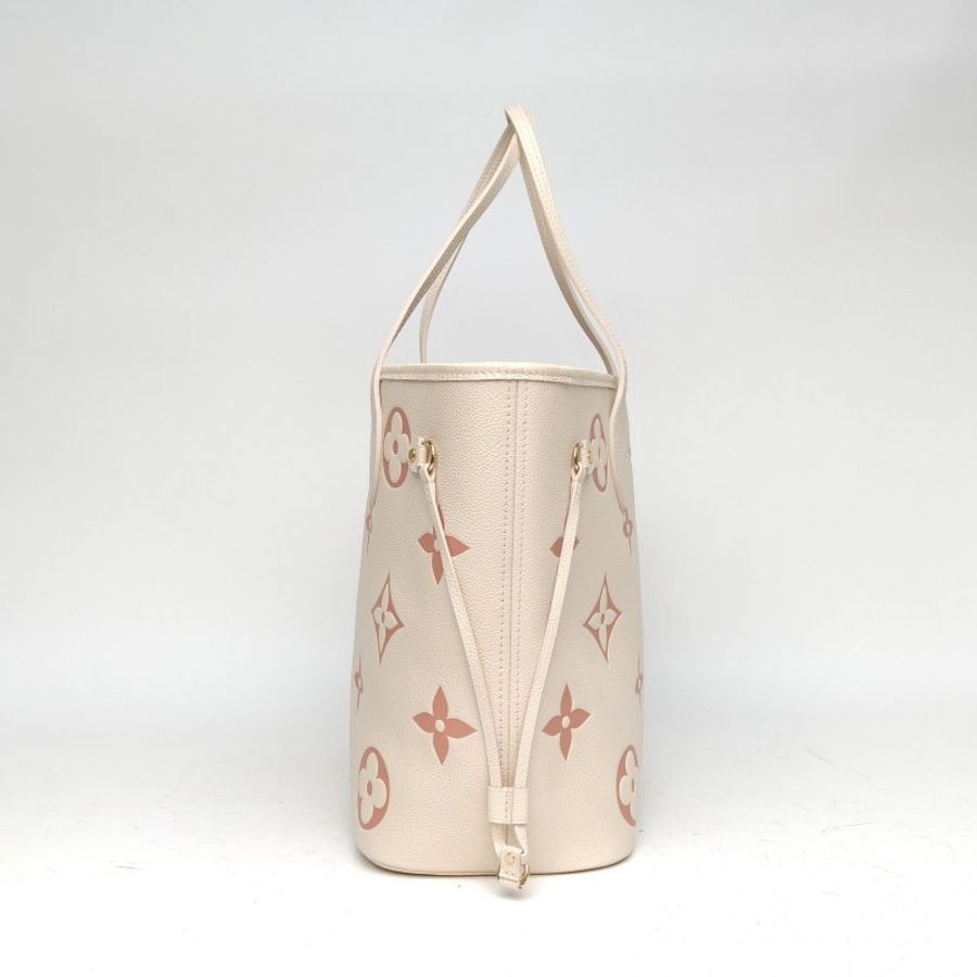 LOUIS VUITTON Neverfull中號米白色牛皮金扣晶片老花壓紋肩背包-1