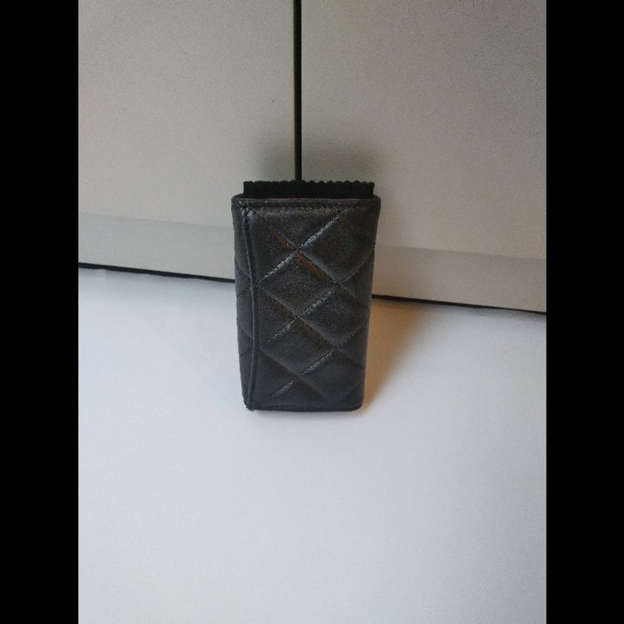 Chanel 黑羊皮菱格6孔鑰匙包-3