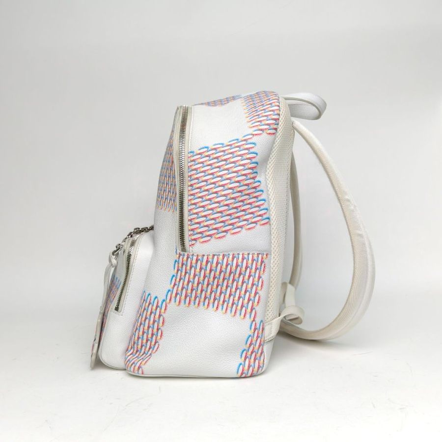 LOUIS VUITTON 白色晶片Trioamierspra彩色格紋字母掛飾雙肩包肩背包-1
