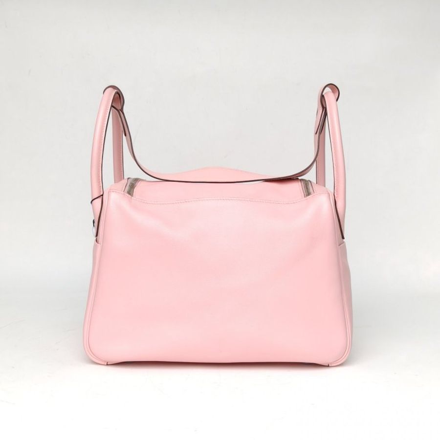 HERMES Lindy303Q新櫻花粉Swift皮X刻銀扣肩背包-2