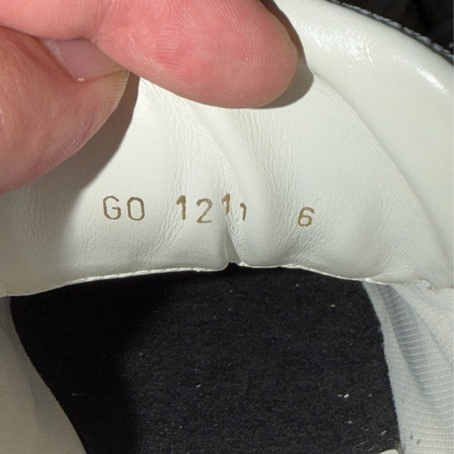 96🆕LOUIS VUITTON Run Away 小牛皮 圓頭平底 低幫 生活休閒鞋 男款 白色 6碼-4