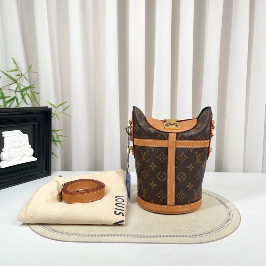 Louis Vuitton • 經典老花 Duffle 薯條包 大號-8