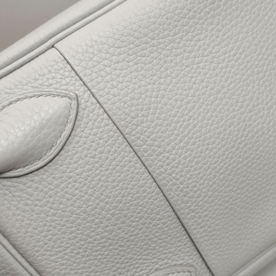 Hermes Lindy30純色旋扣單肩包Clemence(TC)牛皮銀扣08聖杯藍T刻-22
