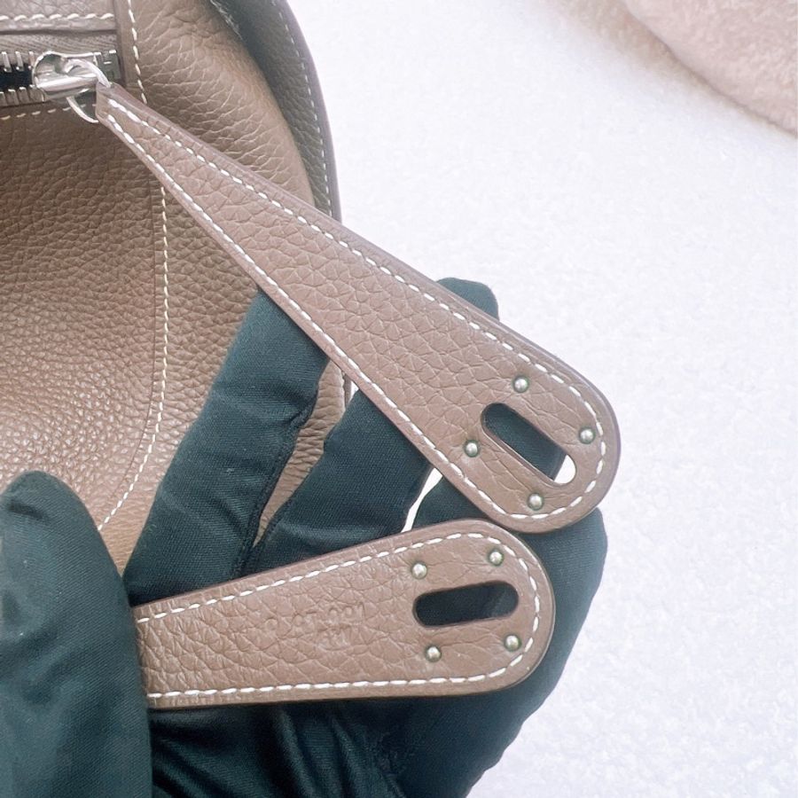 Hermes lindy 30 大象灰銀扣 D-12