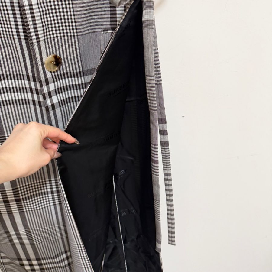Burberry 咖啡色格紋背心長版外套 男女都可以穿 原價89000-2