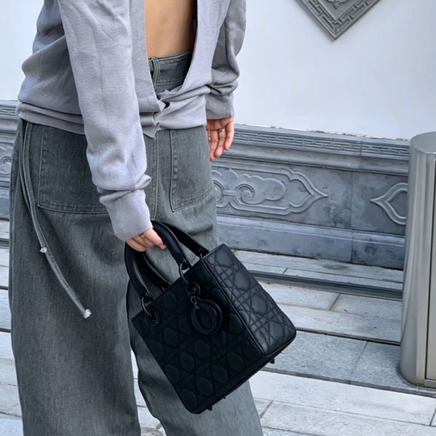 DIOR迪奧Lady Dior黑磨沙黛妃包So Black勳章肩帶#專櫃20多萬🍒-22