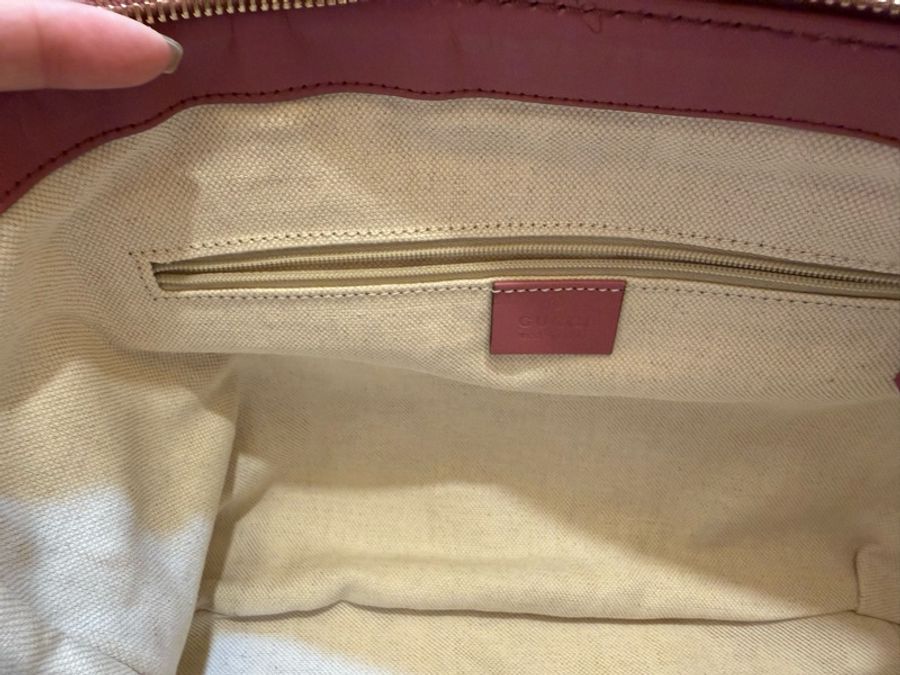 Gucci 粉紫水餃包-5