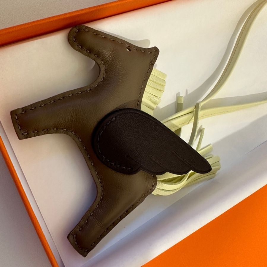 全新現貨 Hermès Rodeo Pegasus 小飛馬吊飾 PM-6