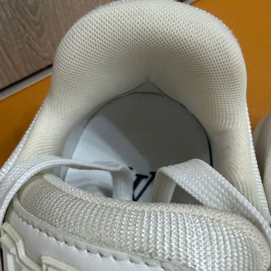 LV trainer 全白配色球鞋 運動鞋 女生38.5-39可穿-12