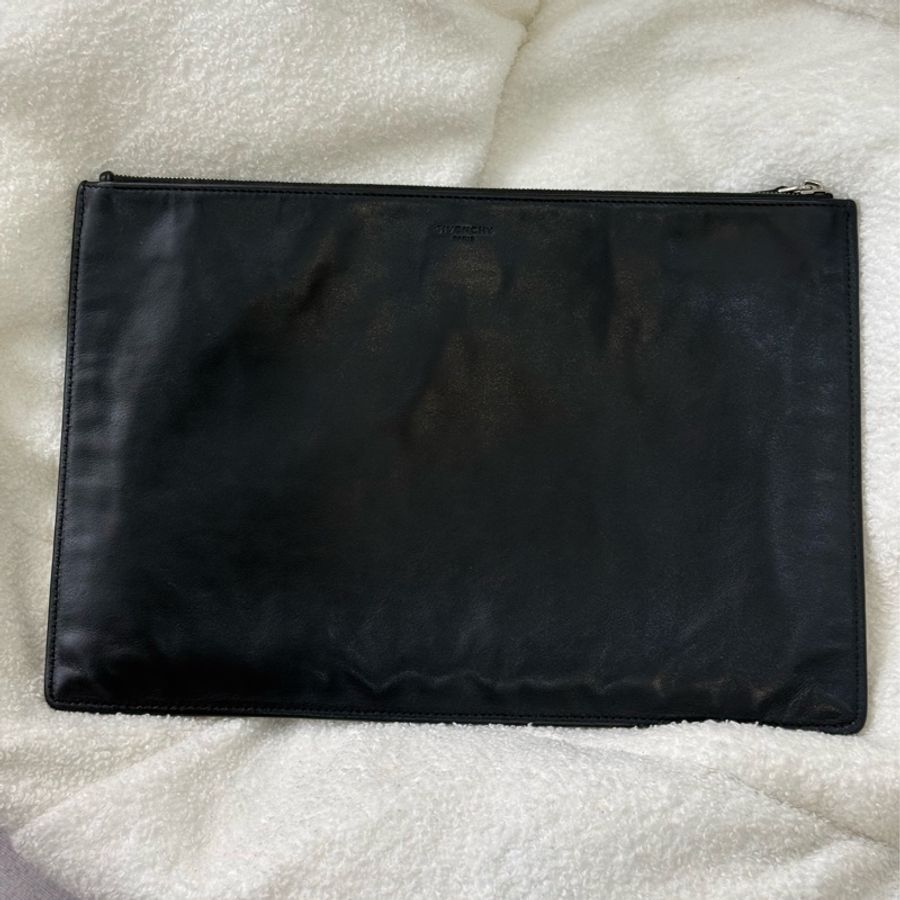 Givenchy 小鹿斑比 手拿包-1