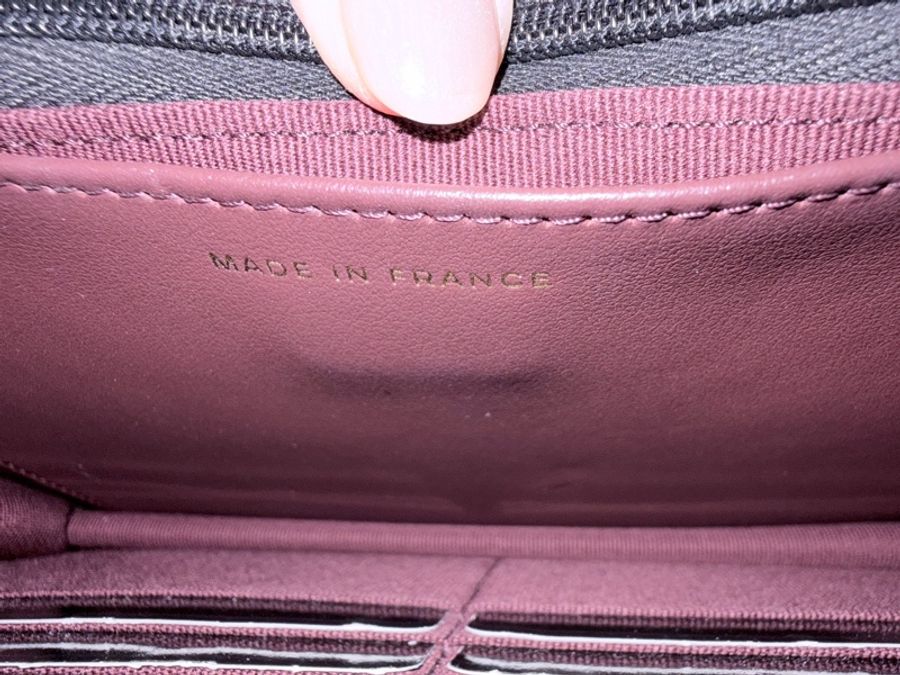Chanel WOC 牛皮金扣經典款 牛金-16