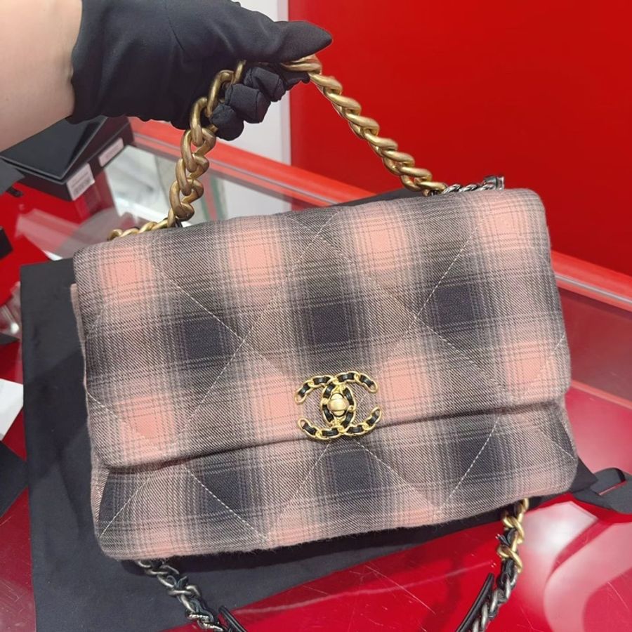99.9新 Chanel香奈兒 19bag蜜桃粉格紋 中號30cm 配塵袋 S印-1