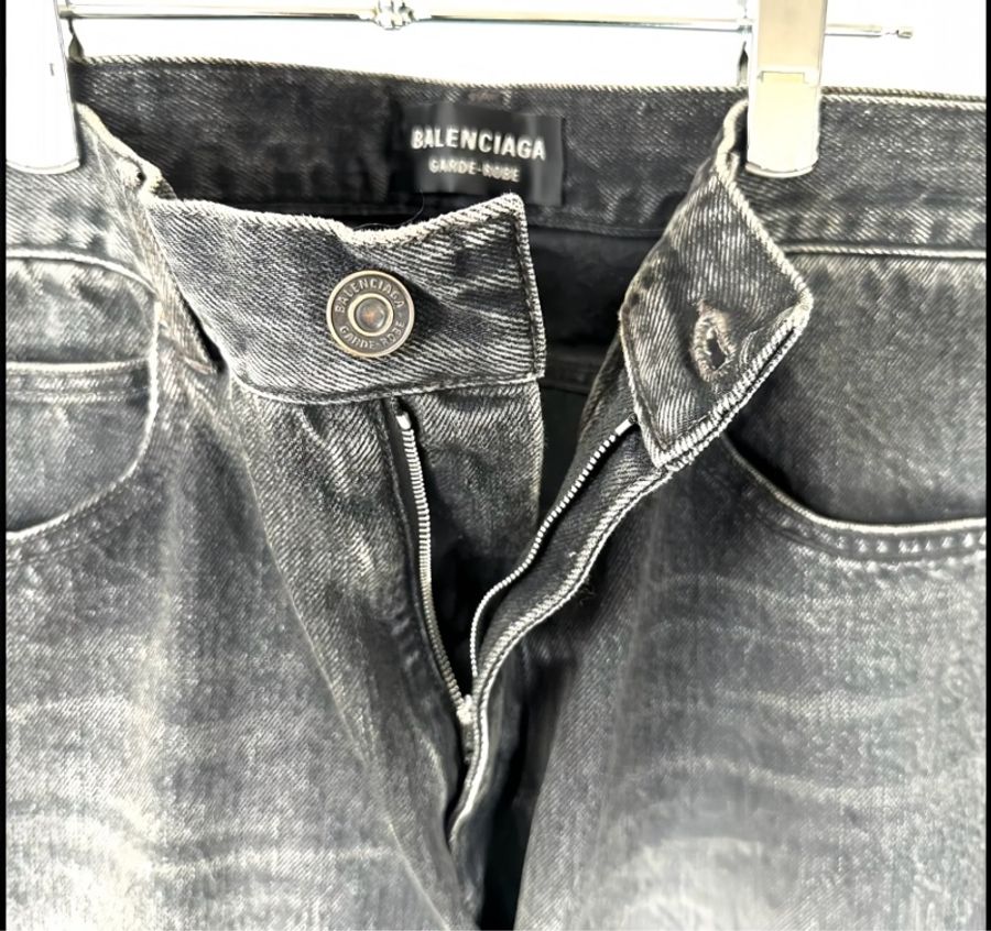 BALENCIAGA 2023 GARDE-ROBE BOOTCUT DENIM 灰色水洗喇叭牛仔褲 32/M-7