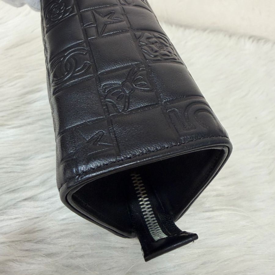 CHANEL A28587 Vintage 老香 方格多元素夏日化妝包 手拿包 隨身包-11