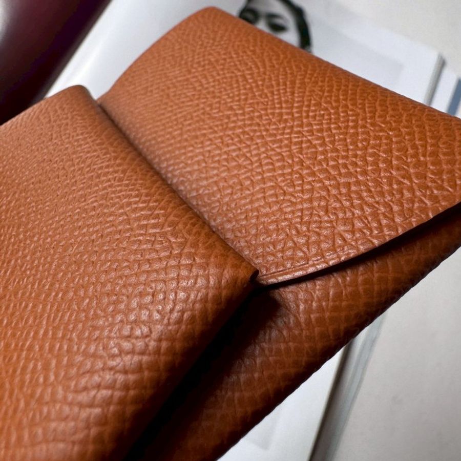 ✨全新閒置商品✨ Hermes 金棕色 Bastia 零錢包-8