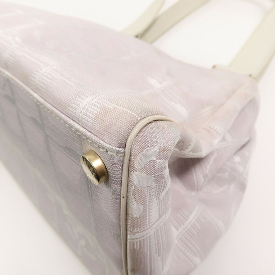 CHANEL 尼龍New Travel Line肩背袋-13