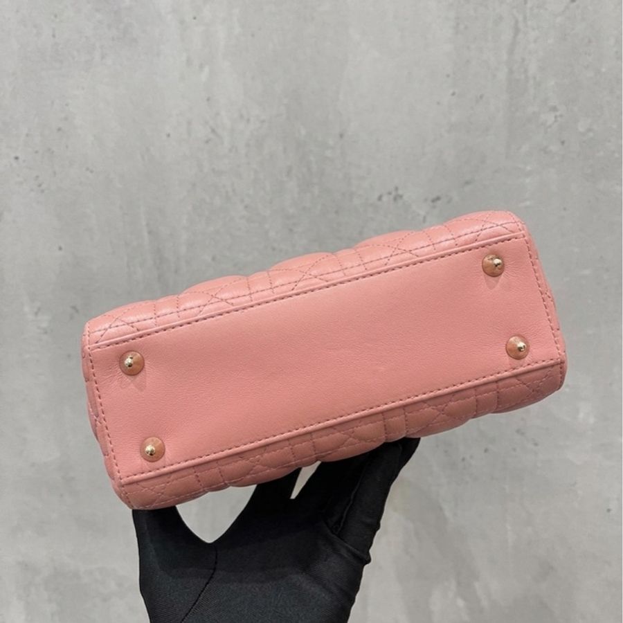 Dior/迪奥 四格戴妃 20年 尺寸:20*17*8-7