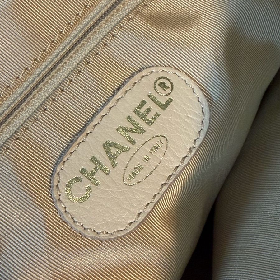 📌 絕版珍藏 | ❤️ Chanel 香奈兒 Vintage 荔枝紋打孔LOGO鏈條托特包 ✨ 30*23*8-22