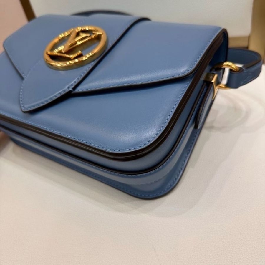 LV Pont9 藍色全皮郵差包23*16 9新 配件塵袋-8