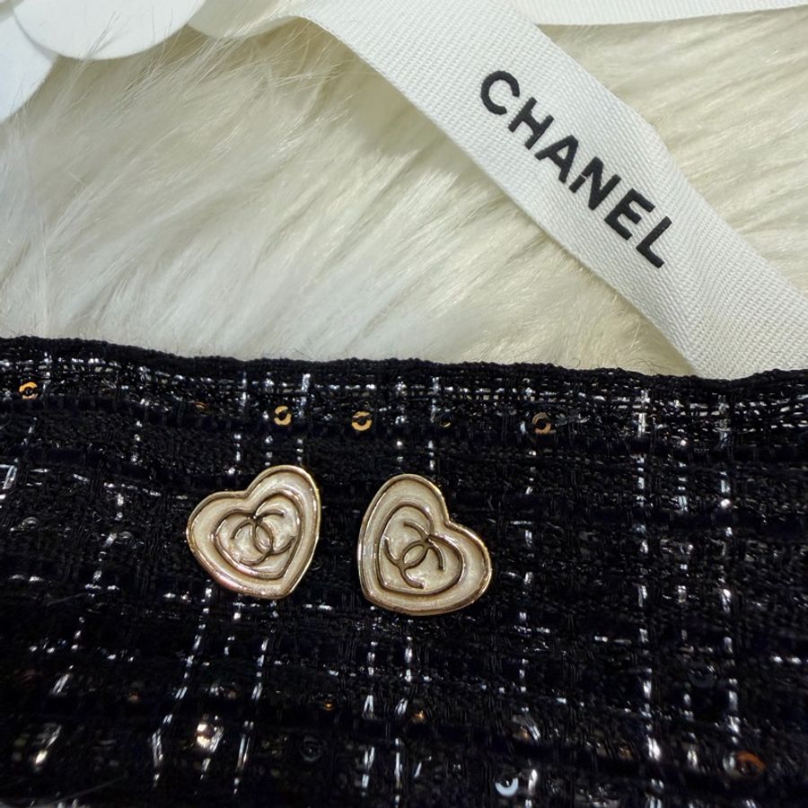 Chanel 愛心耳針式耳環-3