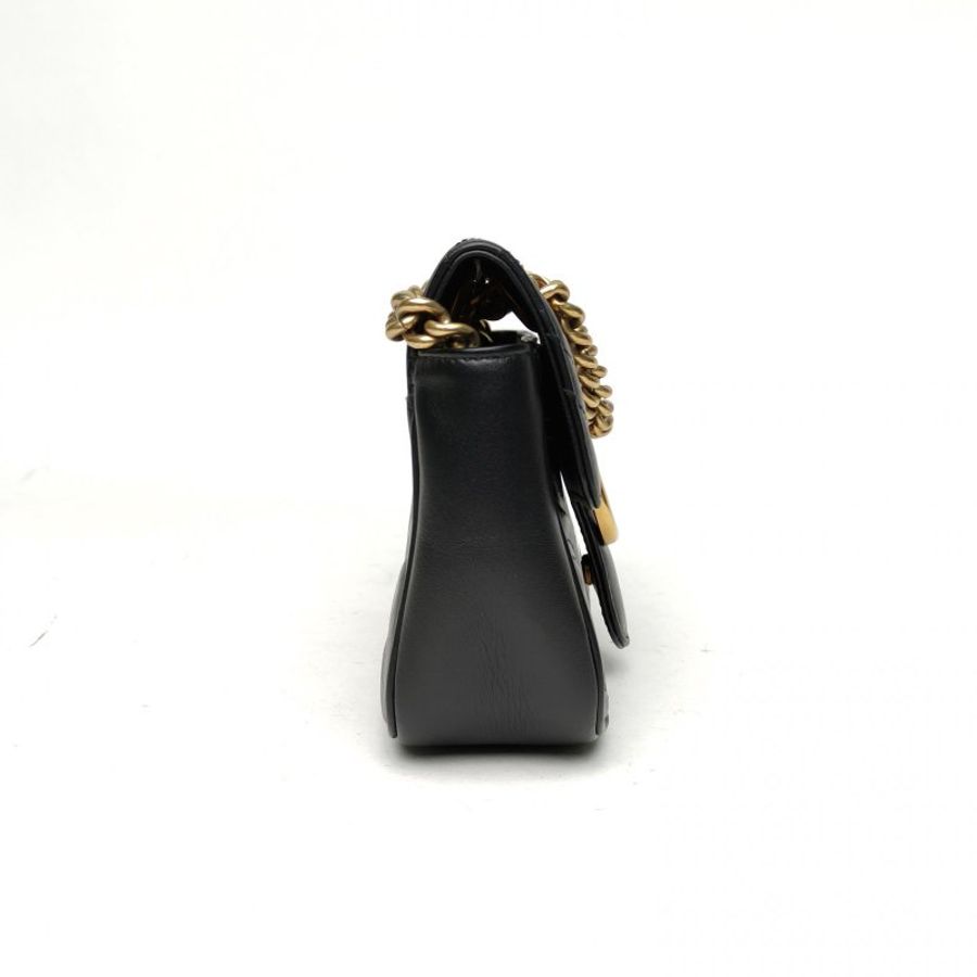 GUCCI GGMarmont肩背包Mini黑色牛皮金扣肩背包-3